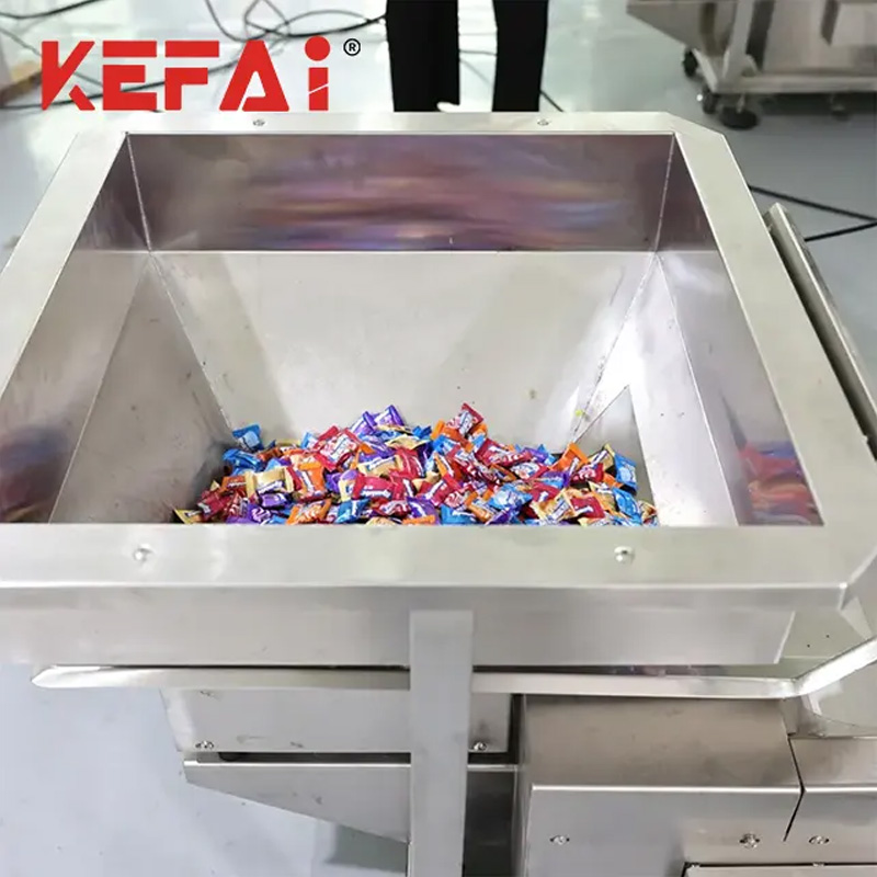KEFAI stroj za pakiranje slatkiša detalj 2